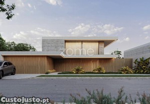 Moradia T3+1 Com Piscina Infinita No...