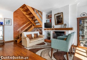 T4 Duplex Com Lugar De Garagem, Centro Da Póvoa