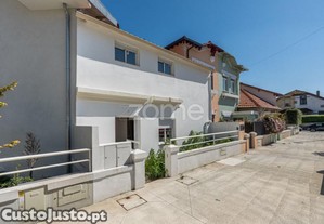 Moradia T1+1 Renovada Em Massarelos, Porto