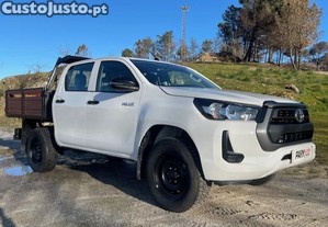 Toyota Hilux 2.4 D-4D 4WD CD CM