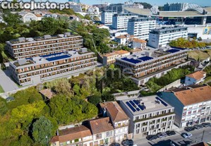 Apartamento T4 Novo - Antas, Porto