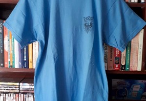 Tshirt Azul com Brasão, tamanho L