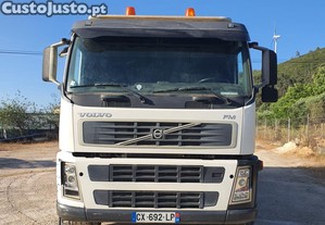 Volvo FM400 basculante 8X4