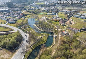 Terreno Urbano Com 2280M2 Em Freamunde, Paços...