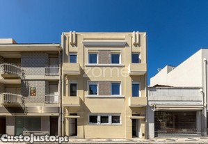 Apartamento T2 Duplex Na Rua Do Godinho, Em...