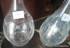 Coleccionadores - 4 antigas garrafas diferentes em cristal
