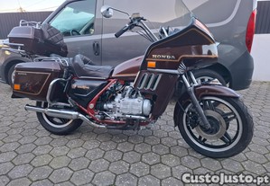 Honda goldwing 1100 classica - 83