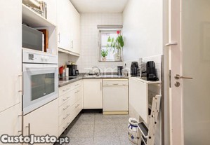 T2+1 No Centro Do Porto | Junto Ao Metro De...