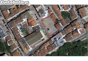 Lote para Construção Barreiro