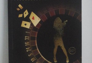 Livro Casino Royale de Ian Fleming