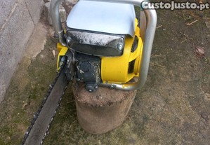 Motoserra chainsaw canadien