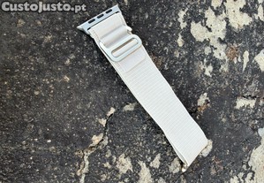 Bracelete Alpine Loop para Apple Watch