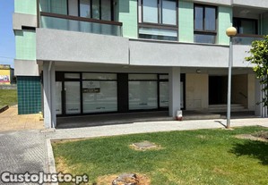Loja Licenciada Para Restauração - Castelo Da Maia