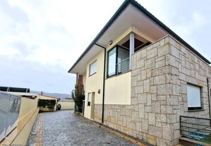 Casa / Villa T4 em Viana do Castelo de 271,00 m²