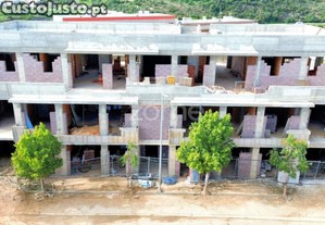 Apartamento T2 Em Tavira Com Piscina E...