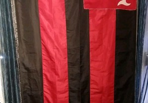 Grande Bandeira do Clube Brasileiro C R Flamengo c/ 2 x 1 m