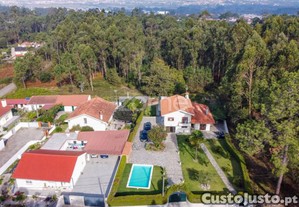 Moradia T4 C/ Piscina E Amplo Jardim - Um...