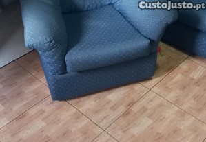 2 sofas