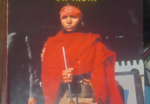 Eu, Phoolan Devi (Autobiografia da rainha dos bandidos na Índia).