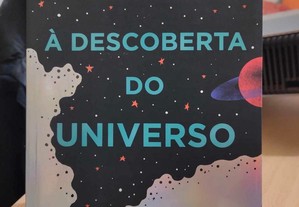 Livro À descoberta do universo