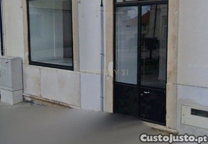 Loja para no centro da Lous�!