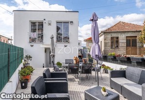 Moradia T1+1 Renovada Em Pinheiro, Felgueiras