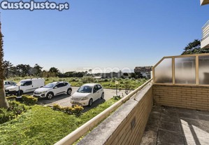 T1 Em Canidelo Com Terraço E Vista Mar, Junto À...