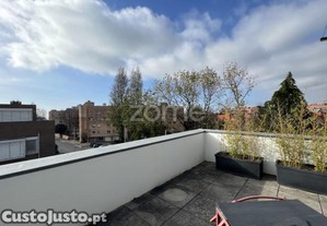 T3, 2 Salas, Terraço E 2 Box Na 'Cooperativa...