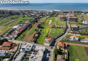 Terreno A 1Km Da Praia De Valadares