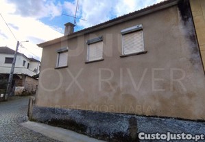 Moradia T3 Em Prado, Melgao