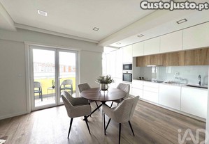 Apartamento T3 em Benfica de 85 m²