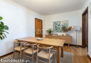 Apartamento T2 Com Suite E Garagem Em Vilar Do...