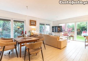 Moradia T4 De Charme Com Jardim E Piscina Na...