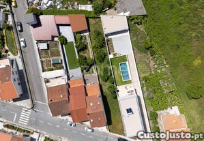 Terreno Com 357 M2 Para Construção De Moradia -...