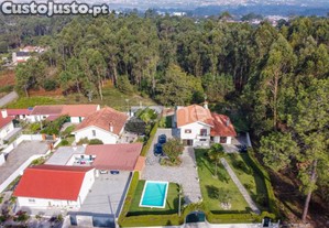 Moradia T4 C/ Piscina E Amplo Jardim - Um...