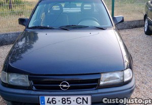 Opel Astra 1.7 T D - 93