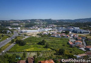 Terreno Urbanizável Em Requião, Vila Nova De...