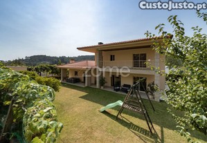 Moradia Individual T5 Em Este S. Pedro - Braga!