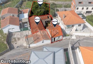 Terreno (Abc: 270M²) E 2 Moradias Térreas Para...