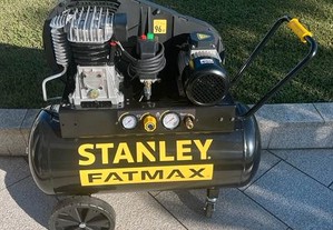 Compressor Stanley Profissional de 100Lts 3Hp 10bar Trifásico, cabeça de ferro fundido!
