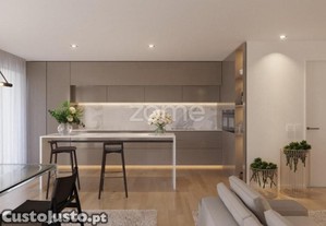 Apartamento T3 Com Garagem E Varanda Em S. Vicente