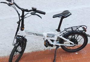 Bicicleta elctrica dobrvel Coluer
