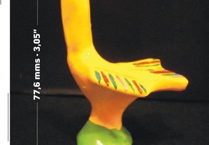 Pássaro estilizado feito em Barcelos por Maria dos Anjos. Anos 70