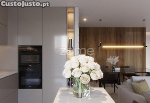 Apartamento T2 Com Garagem Em S. Vicente