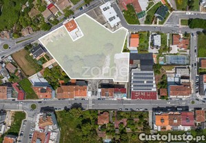 Terreno Com Capacidade Construtiva No Centro De...