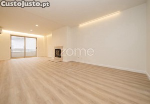 Apartamento T2 Remodelado Em Real - Braga!