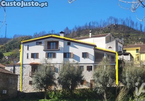 Moradia bi-familiar em Avô de 188 m²