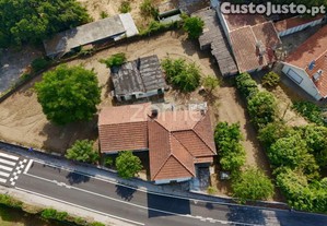 Moradia T1 Com Projeto Aprovado Para T3