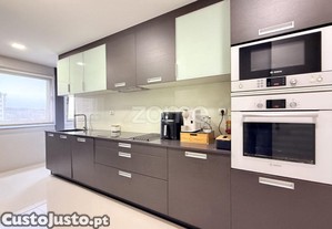 Apartamento T3+1 No Centro Da Cidade De Famalicão