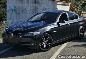 BMW 530 530D 254cv - 11